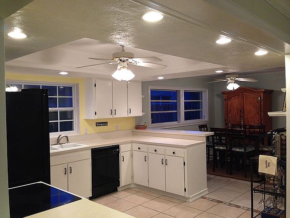 3rd image of 306 Cynthia Ln