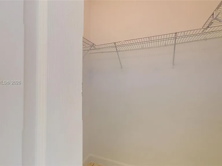 2929 SE 2nd St #7 — Photo 17