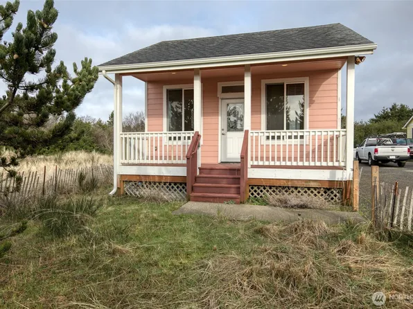 440 Marine View Drive SW #1, Ocean Shores, WA 98569