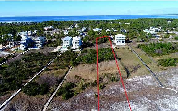 3rd image of 106 W Sand Dollar Way
