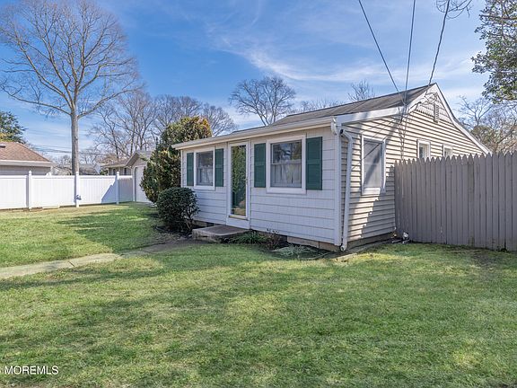 2nd image of 334 Buermann Avenue