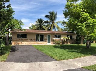 10341 SW 54th St, Miami, FL 33165