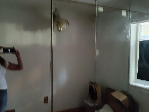 5th image of 530 Ellsworth Ave APT C1