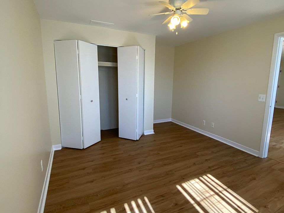 420 North St Apt 4, photo 9