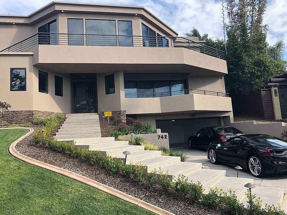 1st image of 742 Marsolan Ave