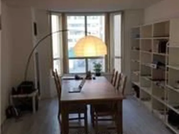 284 Bloor St W Unit 308, Toronto, ON M5S 3B8