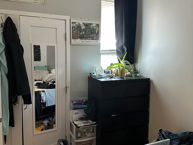 1649 W Cortland St #401 — Photo 17