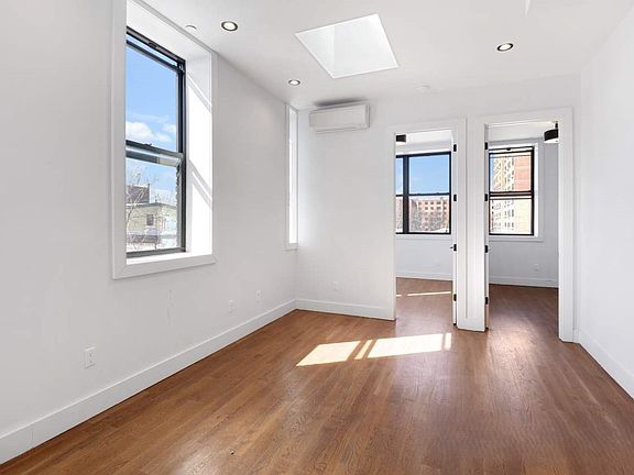2nd image of 1337 Gates Ave APT 2E