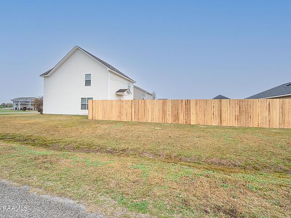 4th image of 307 Coles Creek Dr