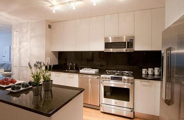 1st image of 330 W 38th St Rm 709