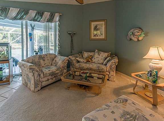 3rd image of 2962 NE Ivy Ln