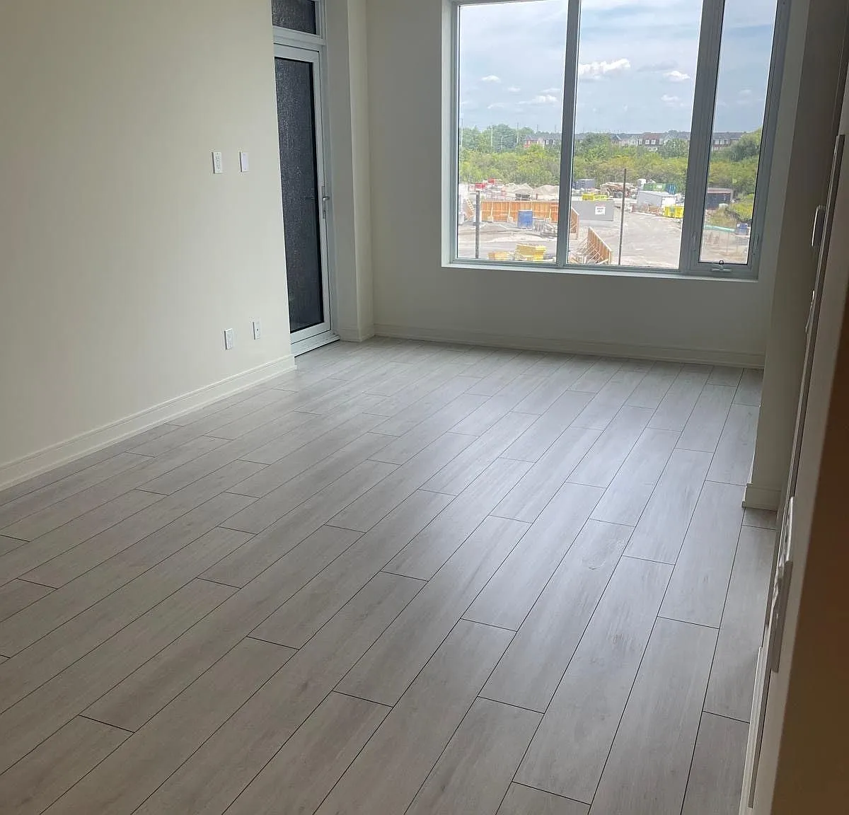 3 bed, $2,700 — Photo 3