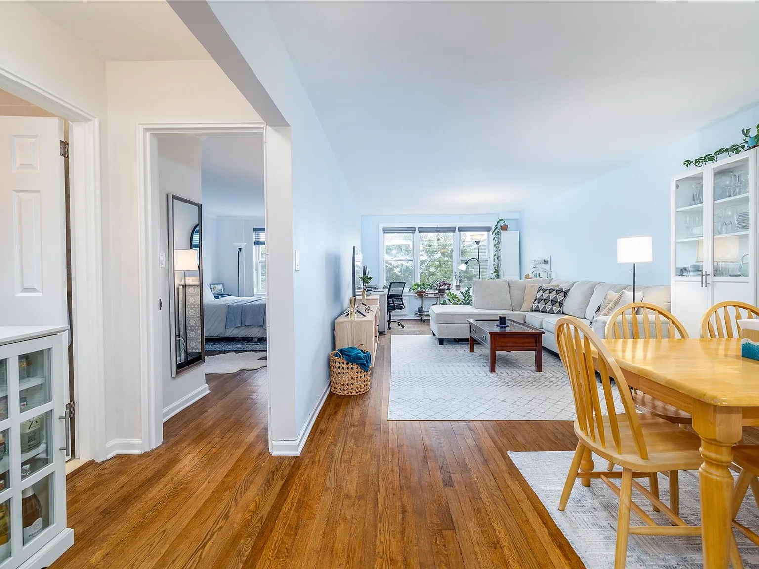 1 bed, 750 sqft, $2,900 — Photo 1