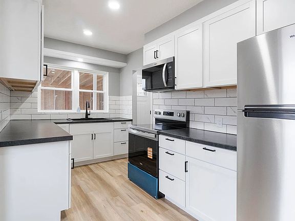 4th image of 2041 S Cleveland St