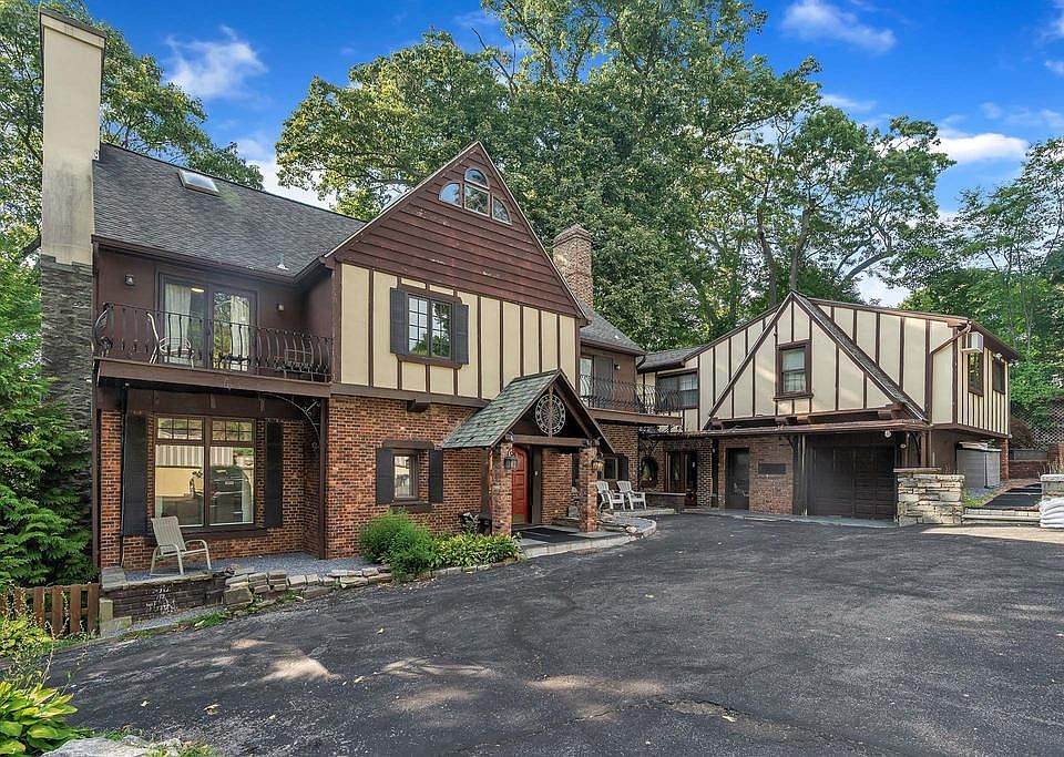 1st image of 45 Wolden Rd