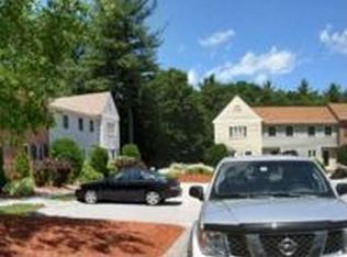 428 Fox Hollow Dr, Hudson, NH 03051