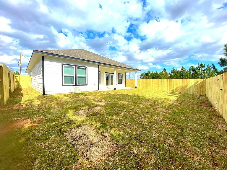 245 County Road 5017 — Photo 28