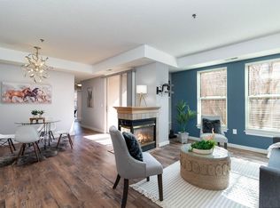 615 N 1st St APT 301, Minneapolis, MN 55401