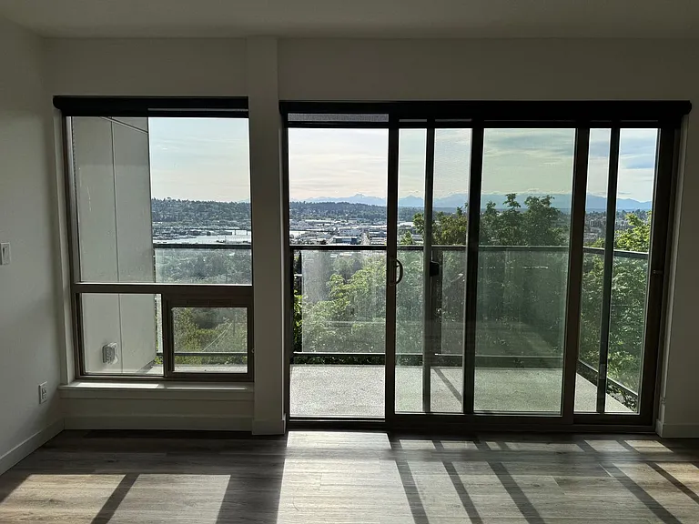 Sunset Vista — Photo 2