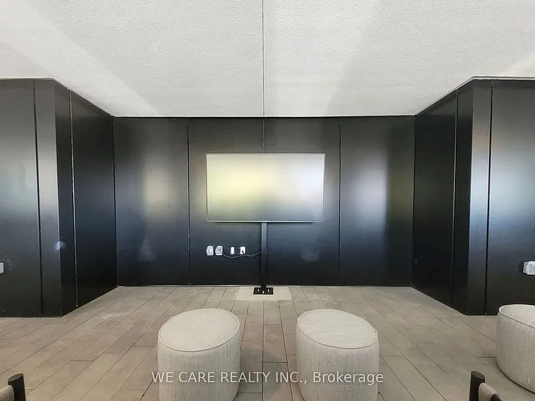 319 Jarvis St #1001 — Photo 11