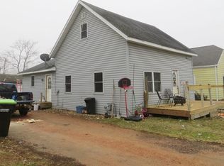 305 W Main St, Thorp, WI 54771