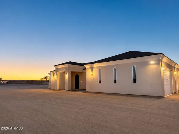 35122 W OLNEY Avenue, Arlington, AZ 85322