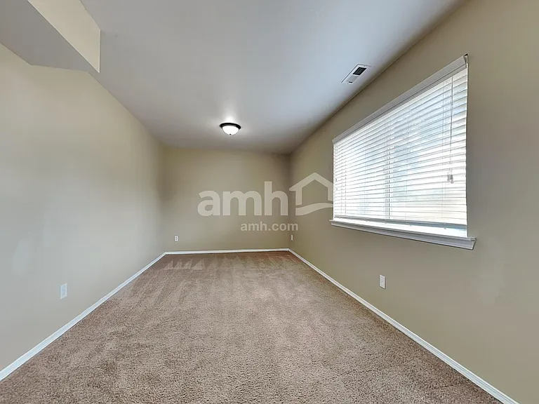 21211 47th Ave E — Photo 18