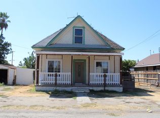 10704 Balm Of Gilead Ave, Armona, CA 93202