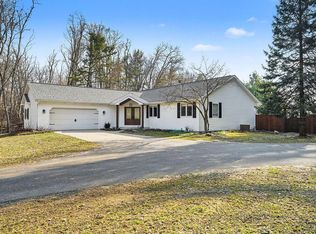 8856 N 42nd St, Augusta, MI 49012