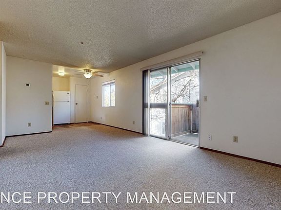4th image of 828 Carlita Cir Unit C