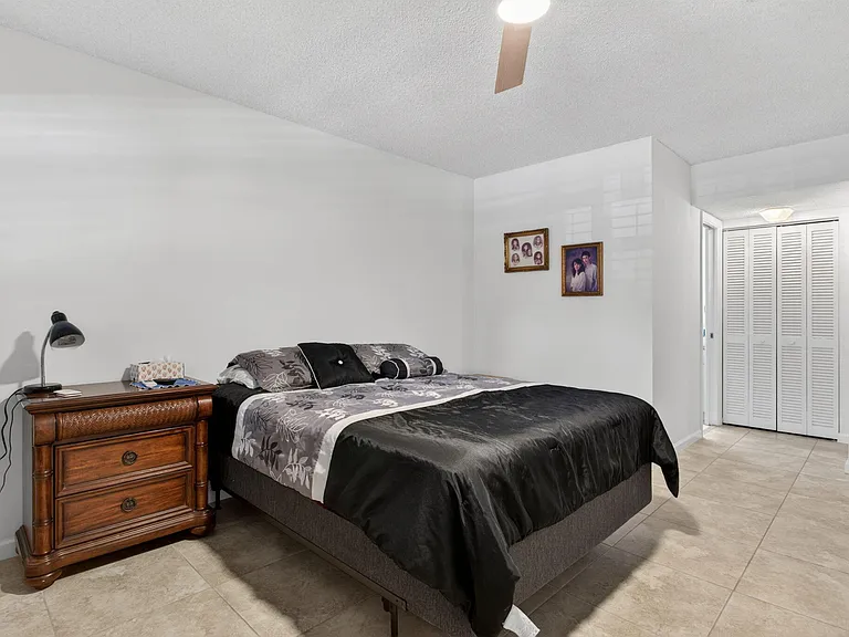 3150 NE 48th Ct #104 — Photo 11