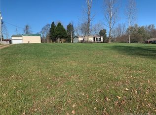 7404 Black Chapel Rd SE, Elizabeth, IN 47117