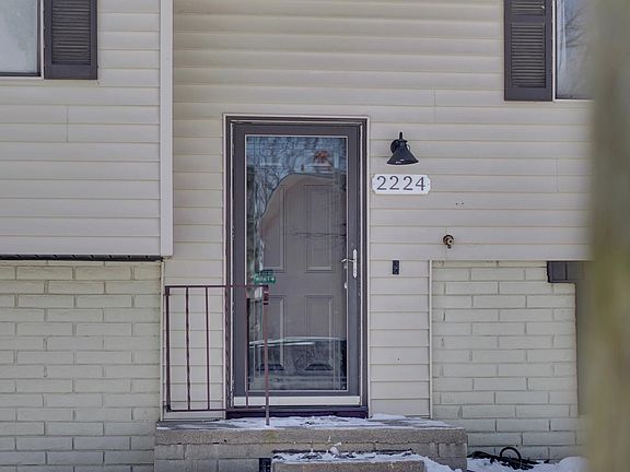 4th image of 2224 NW 50th St