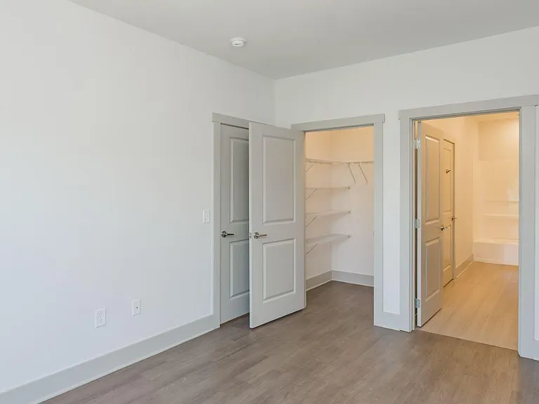 Heritage East — Photo 9