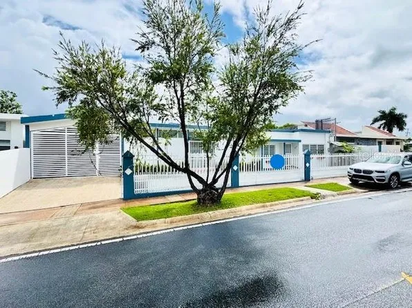 (undisclosed Address), GUAYNABO, PR 00969