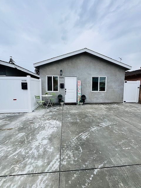 1st image of 11171 Palmwood Dr