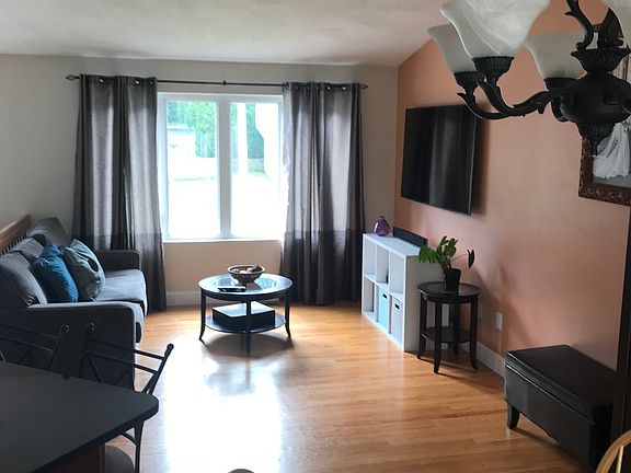 5th image of 2 Cypress Ct