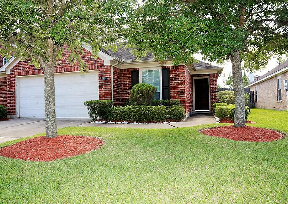 1st image of 2904 Emerald Brook Ln