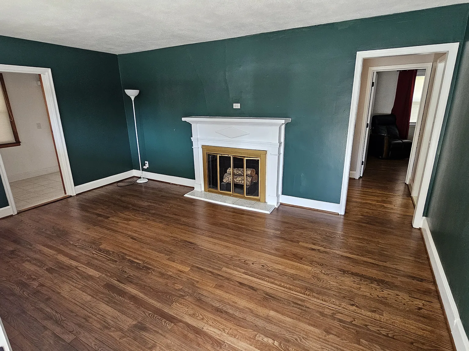 4 bed, 2.5 bath, 2048 sqft, $2,650 — Photo 4