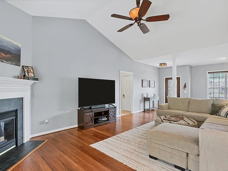 329 Green Links Dr — Photo 28