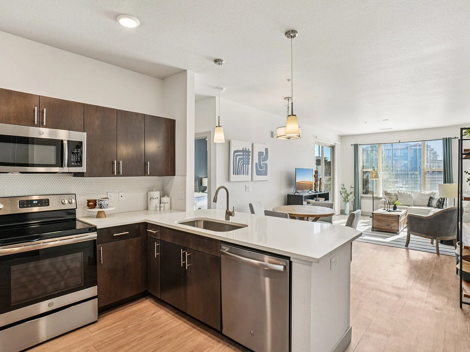 Union Pointe — Photo 3