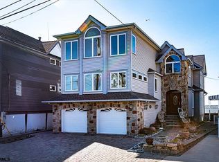 225 W 17th St, Ocean City, NJ 08226