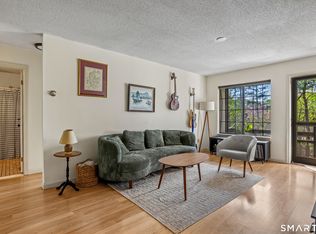 Lake Whitney Glen, Hamden, CT 06518