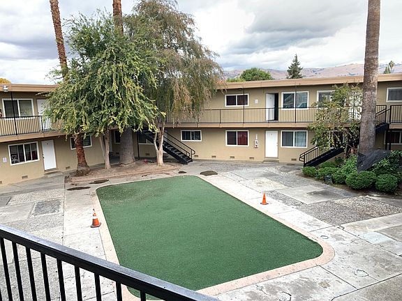 2nd image of 2710 Kollmar Dr #32