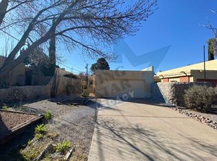 2645 Fairway Dr, Las Cruces, NM 88011