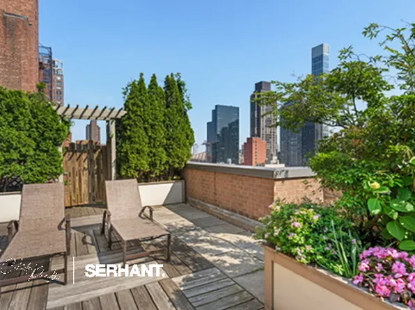 301 East 63rd Street image 17 of 38