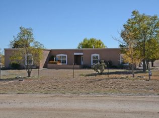 33 Lacy Rd, Edgewood, NM 87015