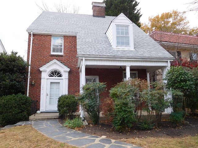 1st image of 140 Virginia Ave