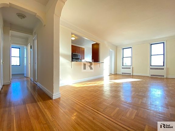 3rd image of 745 Lincoln Pl
