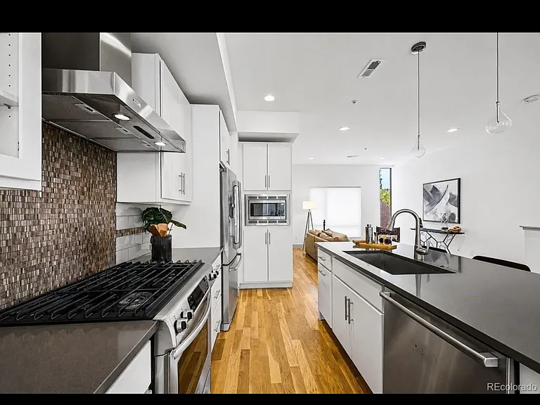 2326 Decatur St #2 — Photo 4
